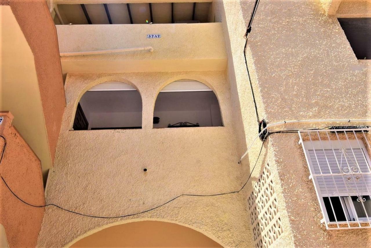 34 Retro Beach House - Alicante Real Estate Torrevieja Ngoại thất bức ảnh