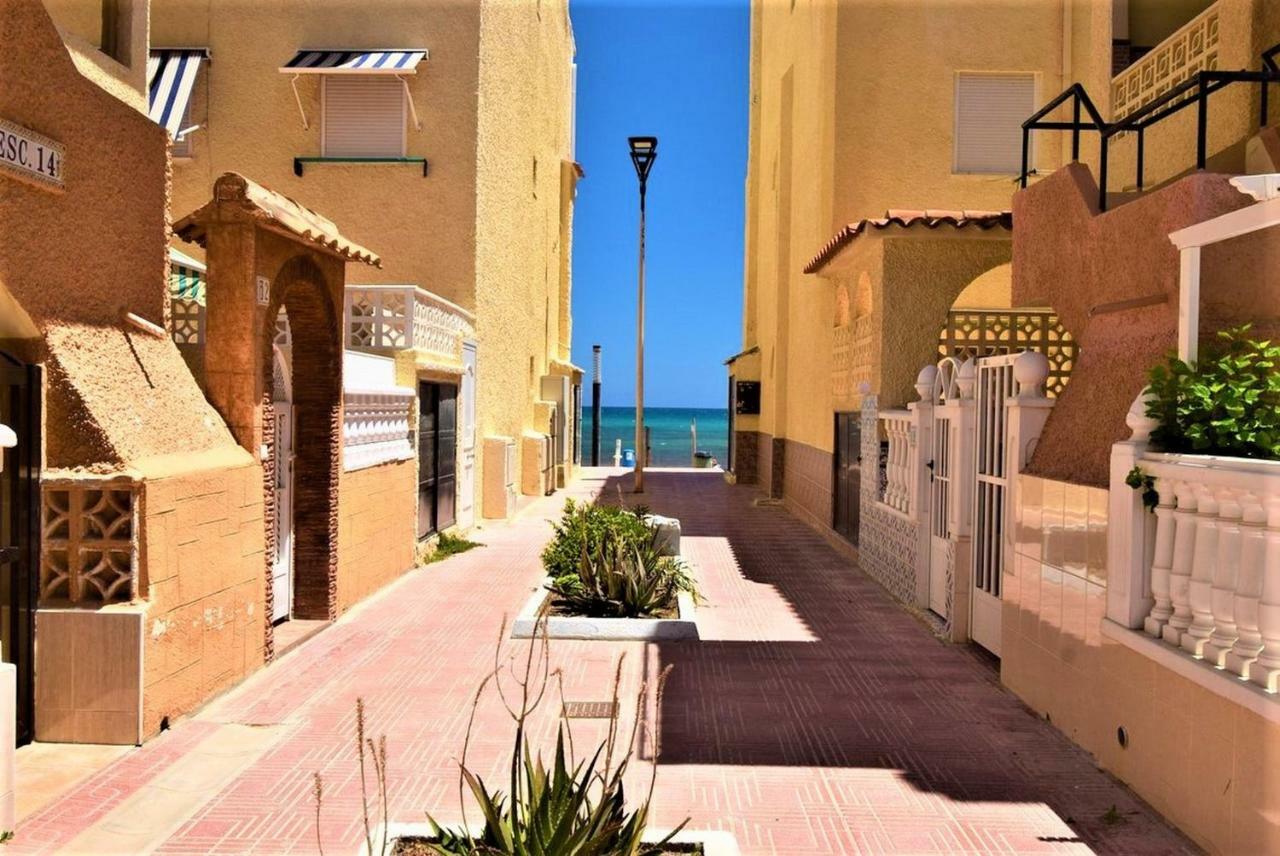 34 Retro Beach House - Alicante Real Estate Torrevieja Ngoại thất bức ảnh