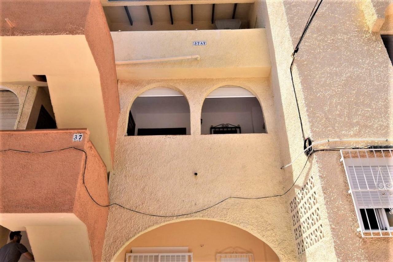 34 Retro Beach House - Alicante Real Estate Torrevieja Ngoại thất bức ảnh
